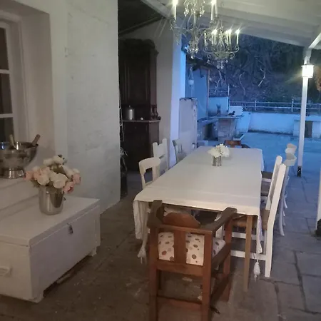 Roselyn Manor Agios Vlasios (Thessalia)